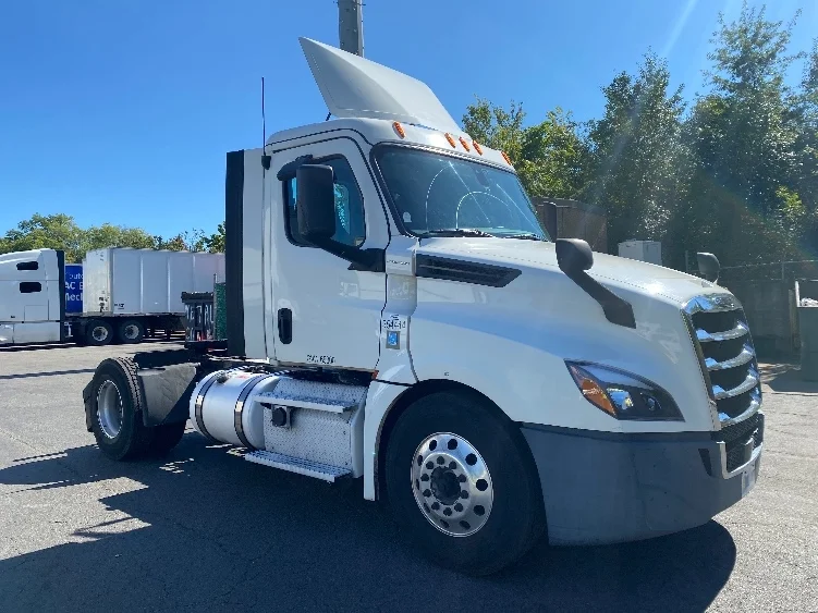 2020 Freightliner Cascadia in Parsippany, NJ