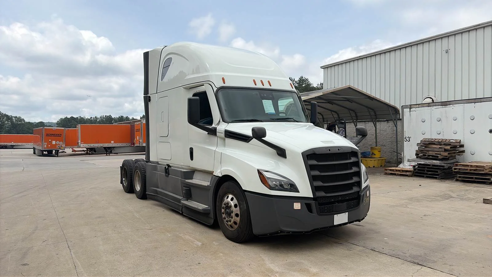 2023 Freightliner Cascadia in Atlanta, GA