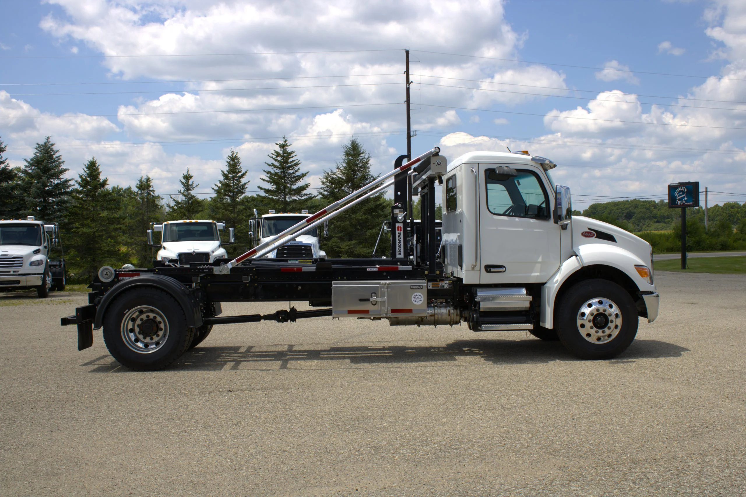 2026 Peterbilt 536 — photo 4
