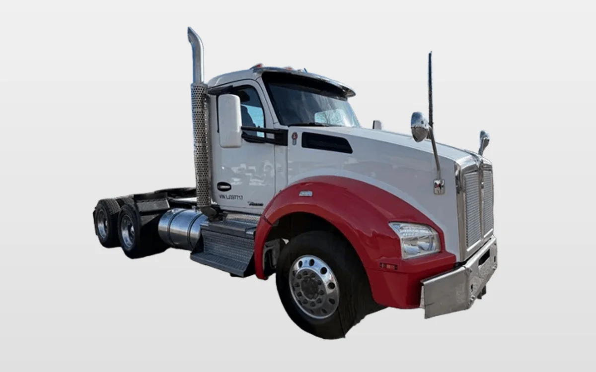 2020 Kenworth T880 - image 1