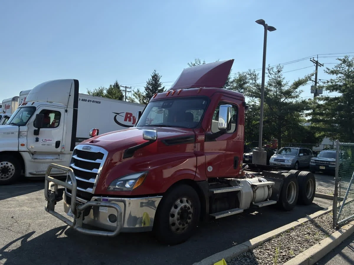 2021 Freightliner Cascadia
