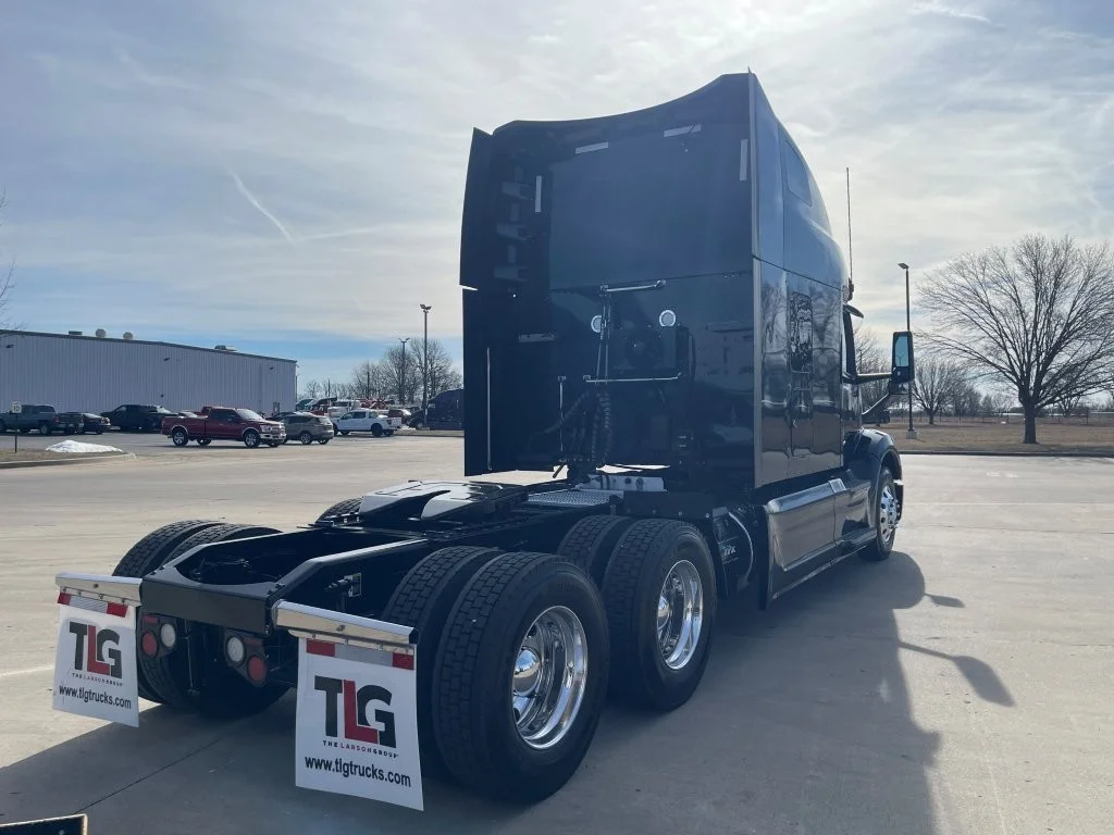 2023 Peterbilt 579 in Hattiesburg, MS — photo 5