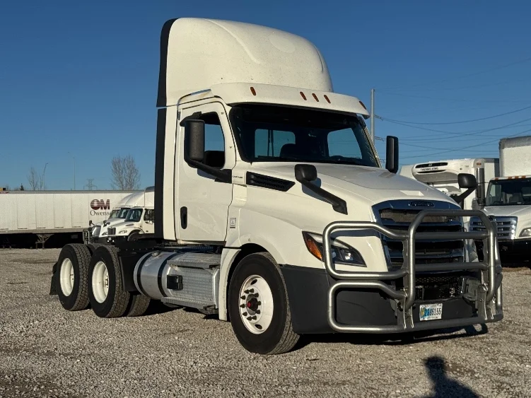 2020 Freightliner Cascadia in Omaha, NE