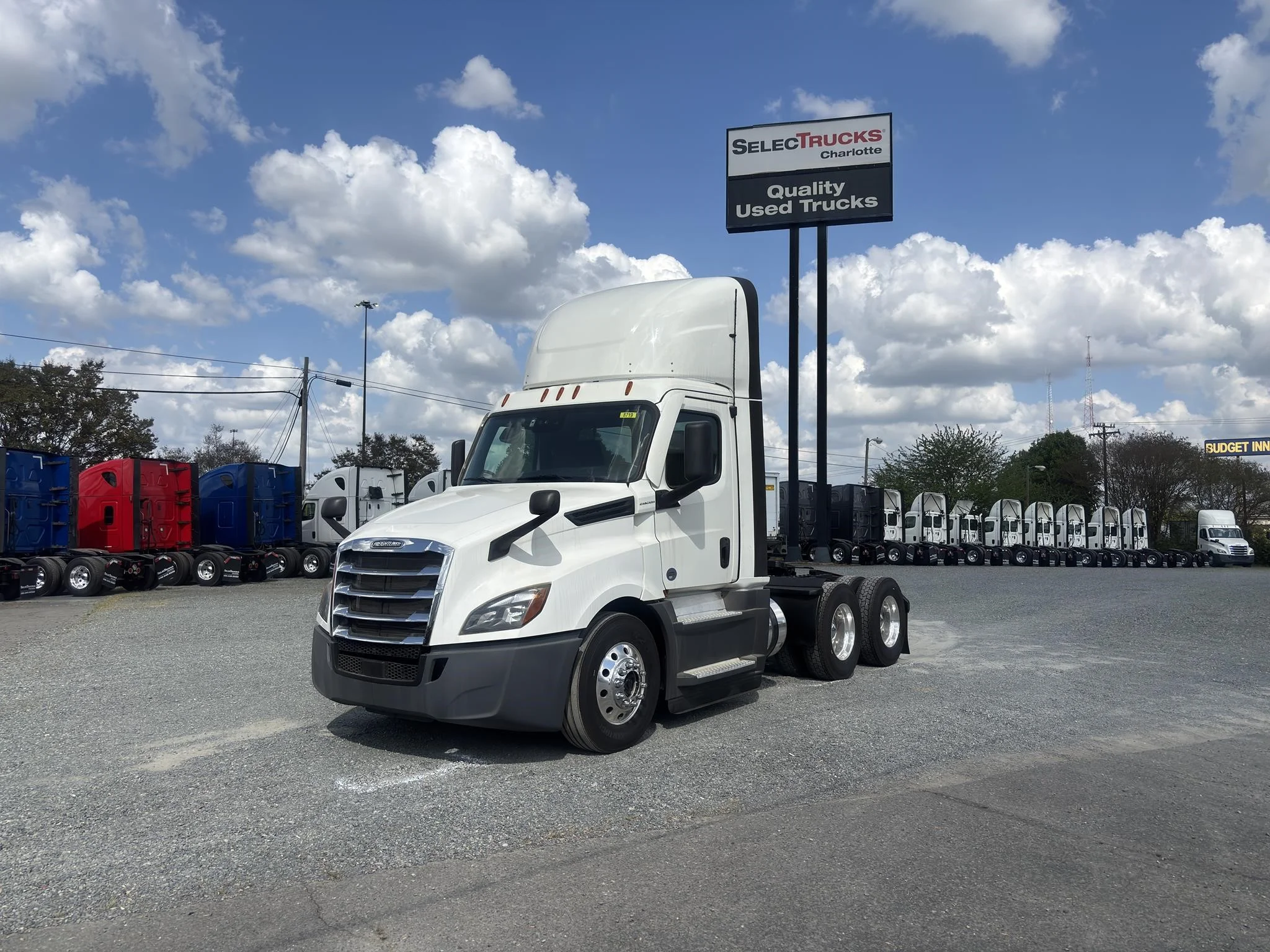 2020 Freightliner Cascadia