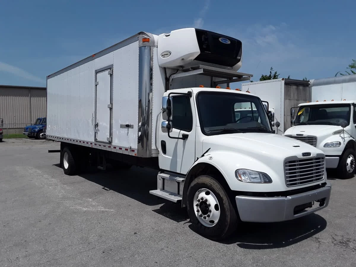2019 Freightliner M2 106 in La Vergne, TN — photo 3