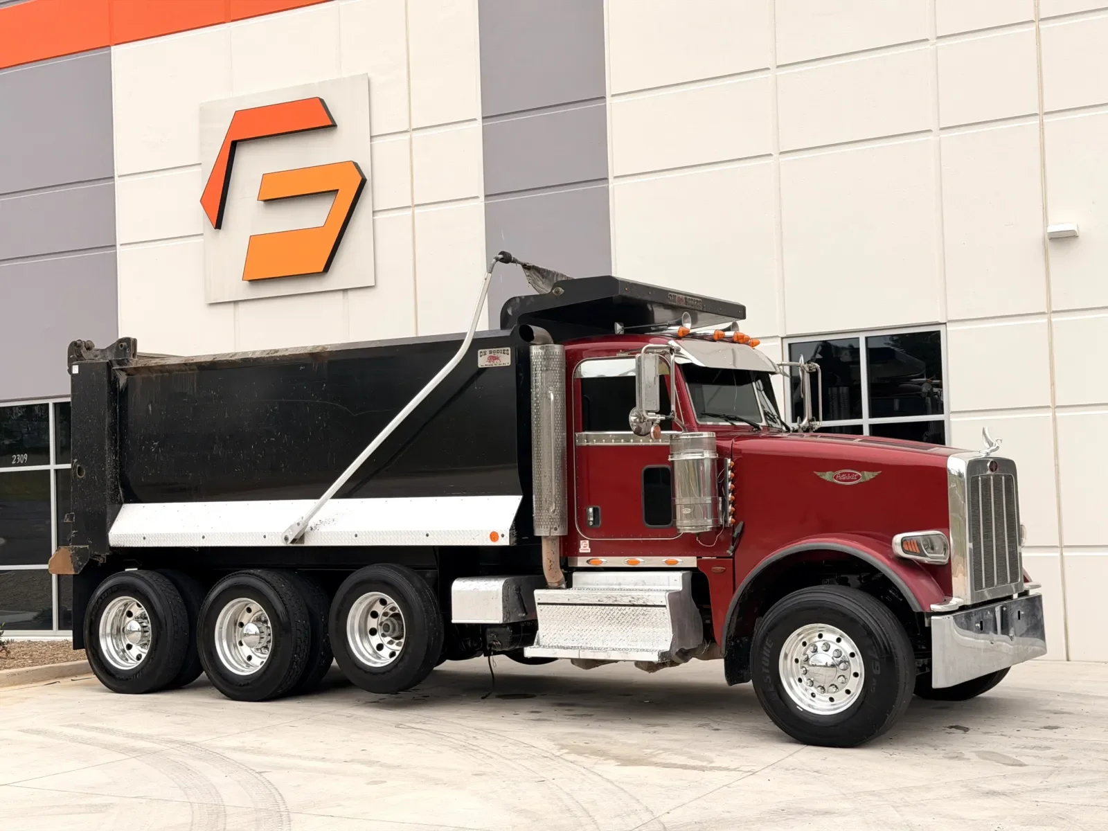 2019 Peterbilt 367 in Greer, SC — photo 2