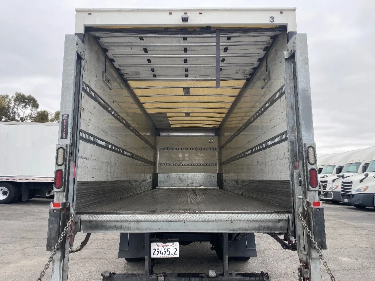 2019 Hino 338 in Torrance, CA — photo 8