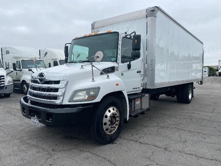 2019 Hino 338 in Torrance, CA — photo 3