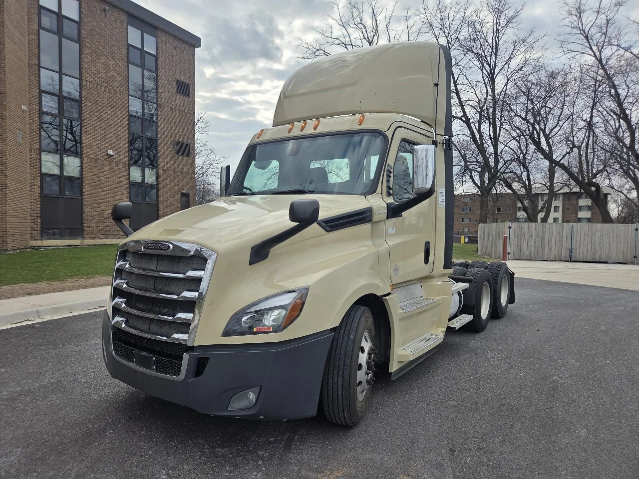 2020 Freightliner in York Street Elmhurst, IL