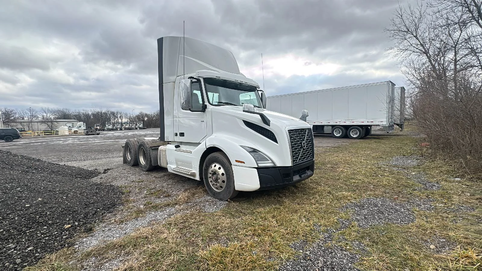2019 Volvo VNL 300 in Lima, OH