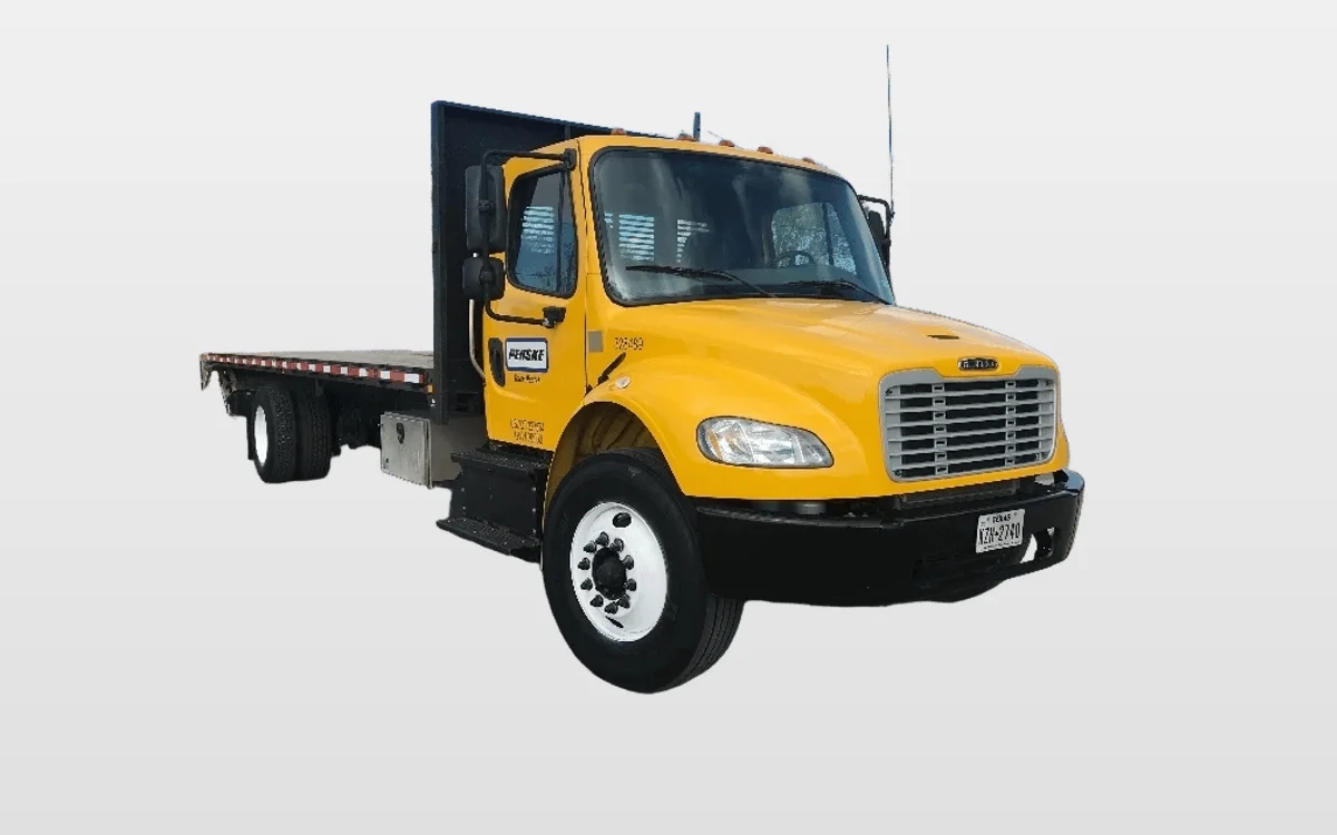 2019 Freightliner M2 106 - image 1