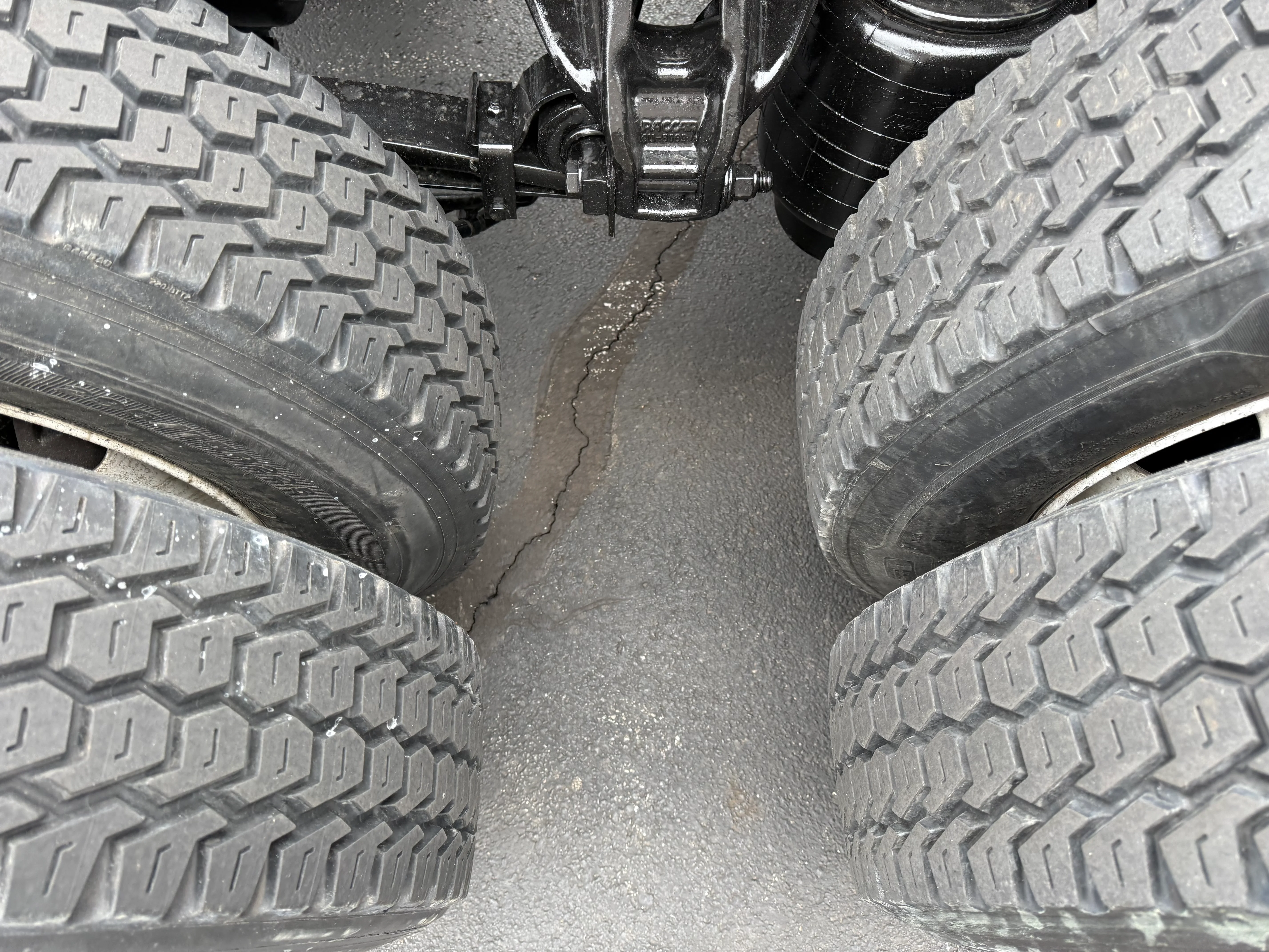 2024 Peterbilt 579 - image 12