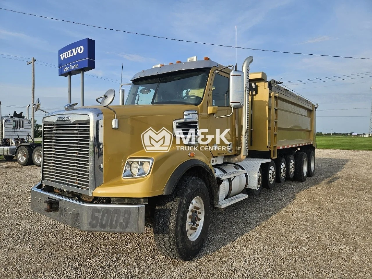 2022 Freightliner 122SD