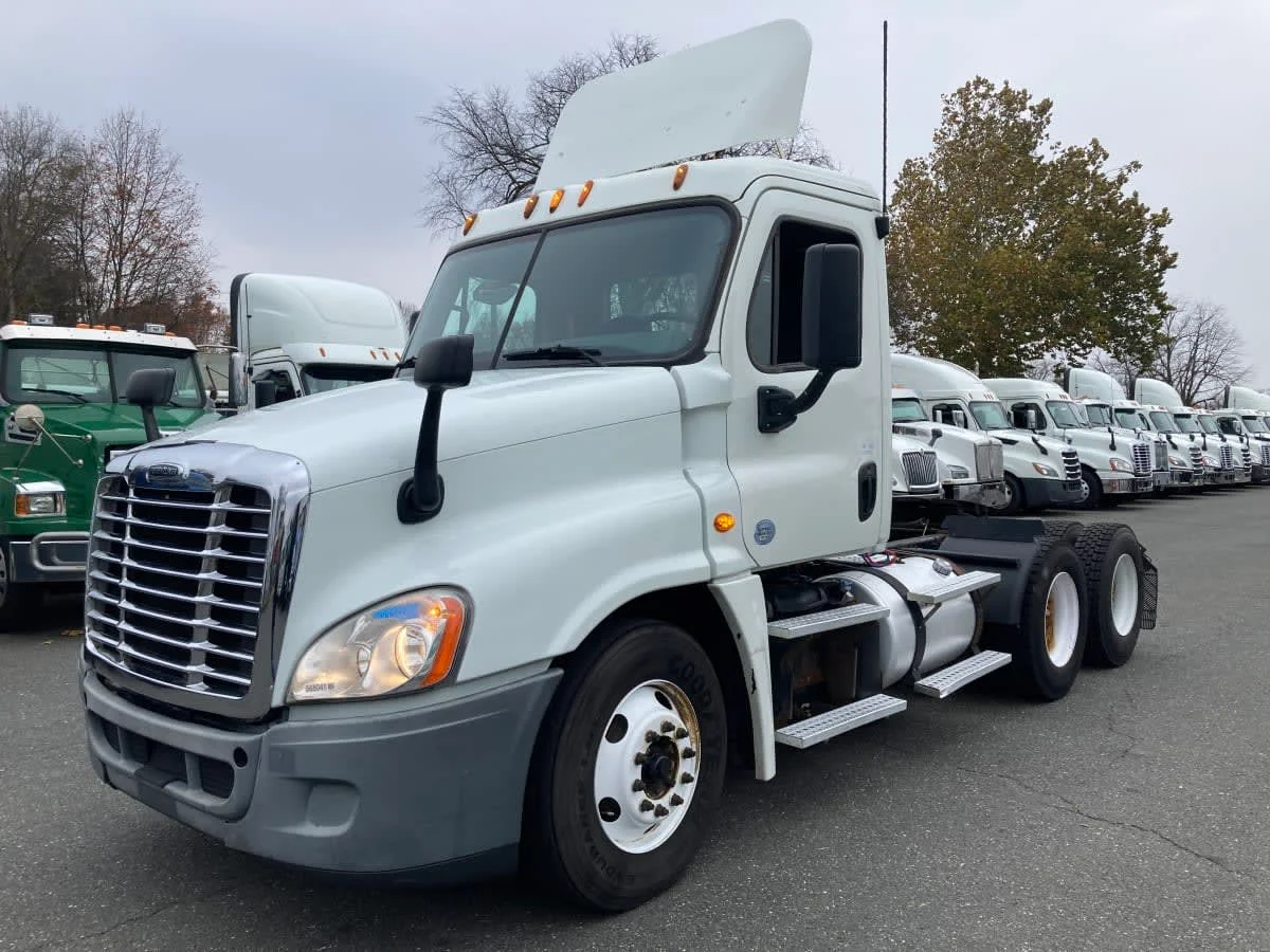2015 Freightliner Cascadia in Springfield, MA