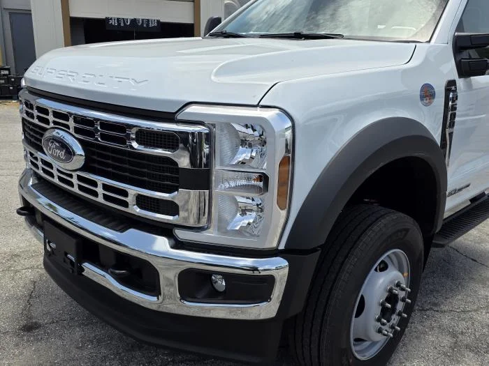 2026 Ford F-600 — photo 10