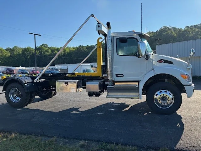 2025 Peterbilt - image 7