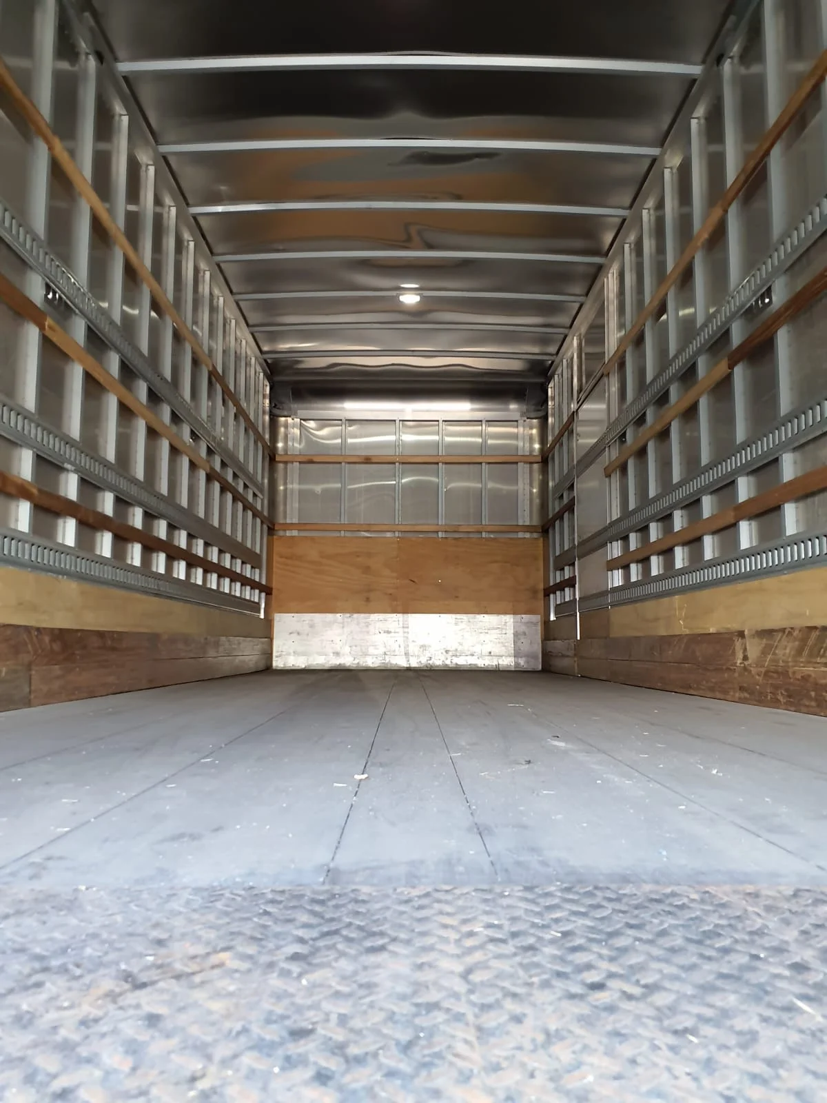 2020 Freightliner M2 106 in Oak Creek, WI — photo 8