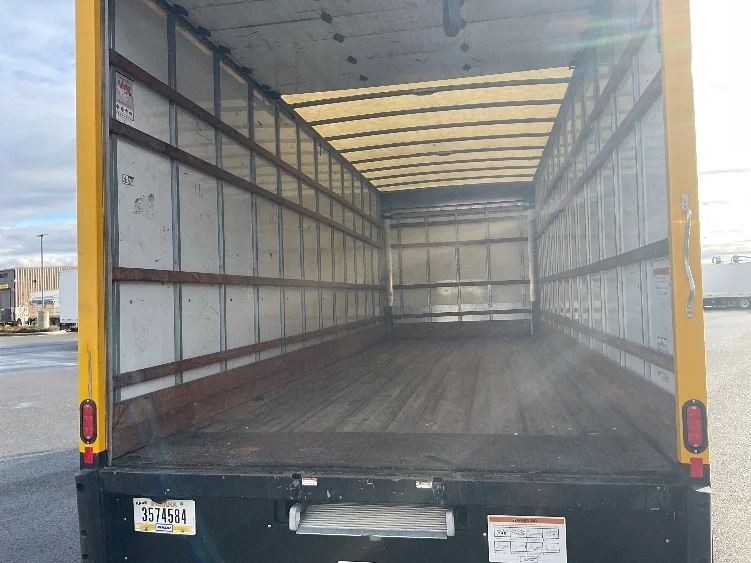 2021 International MV - image 10