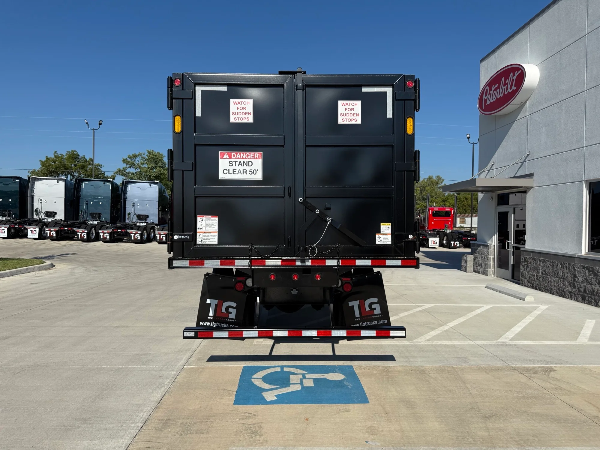 2026 Peterbilt 537 in Lowell, AR — photo 5