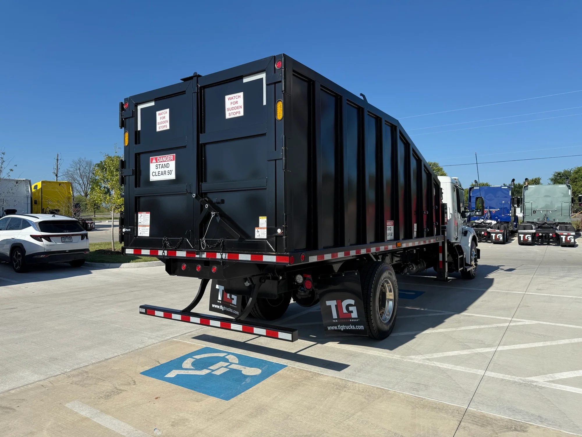 2026 Peterbilt 537 in Lowell, AR — photo 6