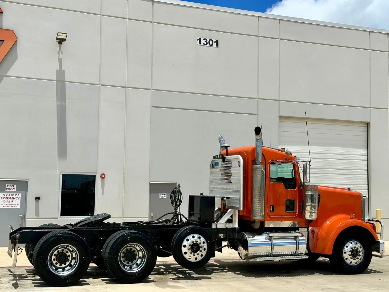 2007 Kenworth W900 in Hutchins, TX — photo 5