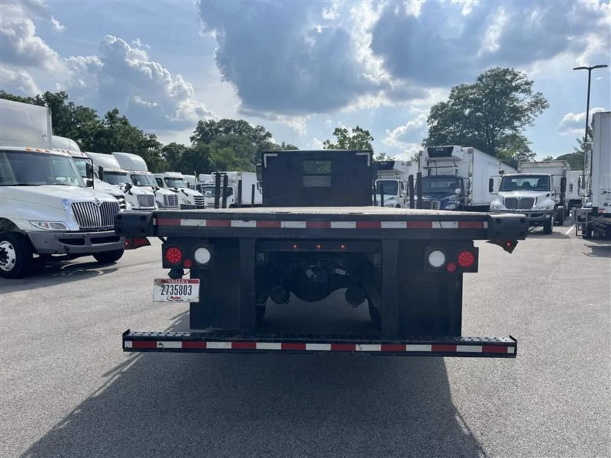 2019 Freightliner M2 106 in Beltsville, MD — photo 5