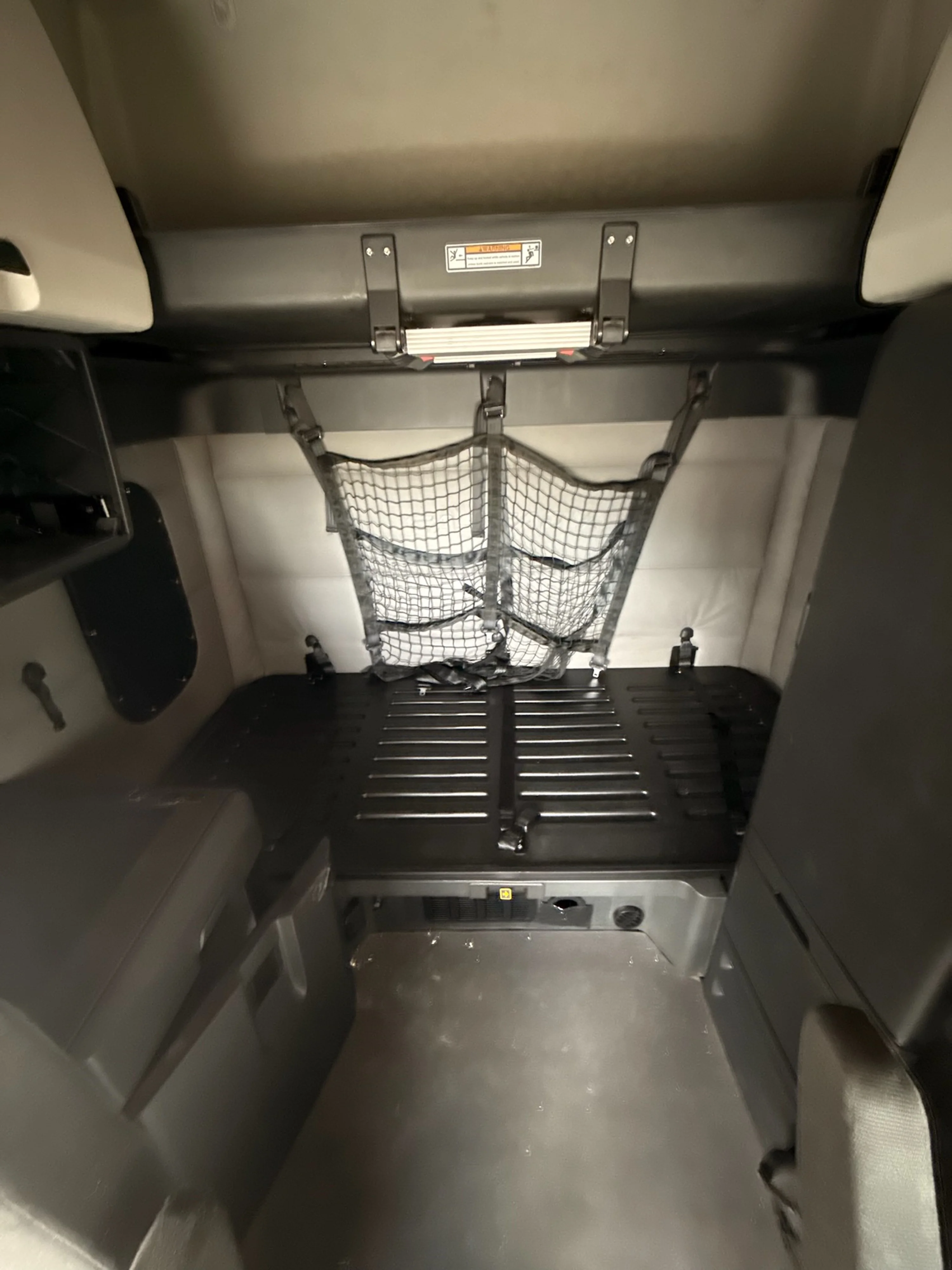 2020 Freightliner Cascadia - image 6