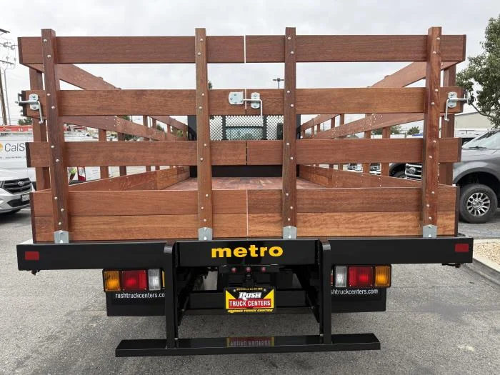 2025 Isuzu NRR - image 4