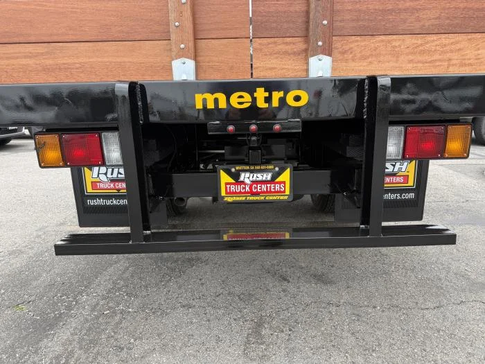 2025 Isuzu NRR in Whittier, CA — photo 5
