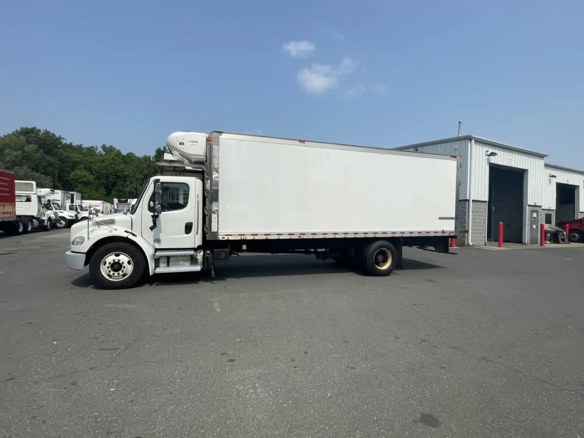 2019 Freightliner M2 106 in Newark, NJ — photo 15