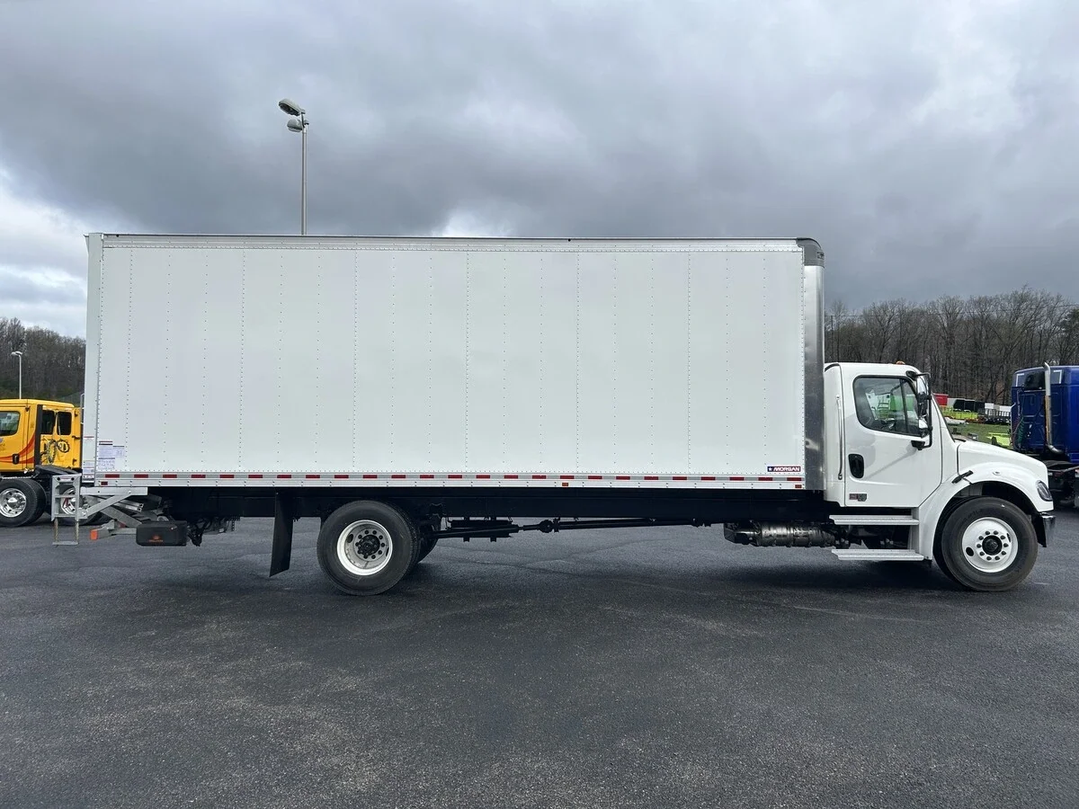 2026 Freightliner M2 106 - image 6
