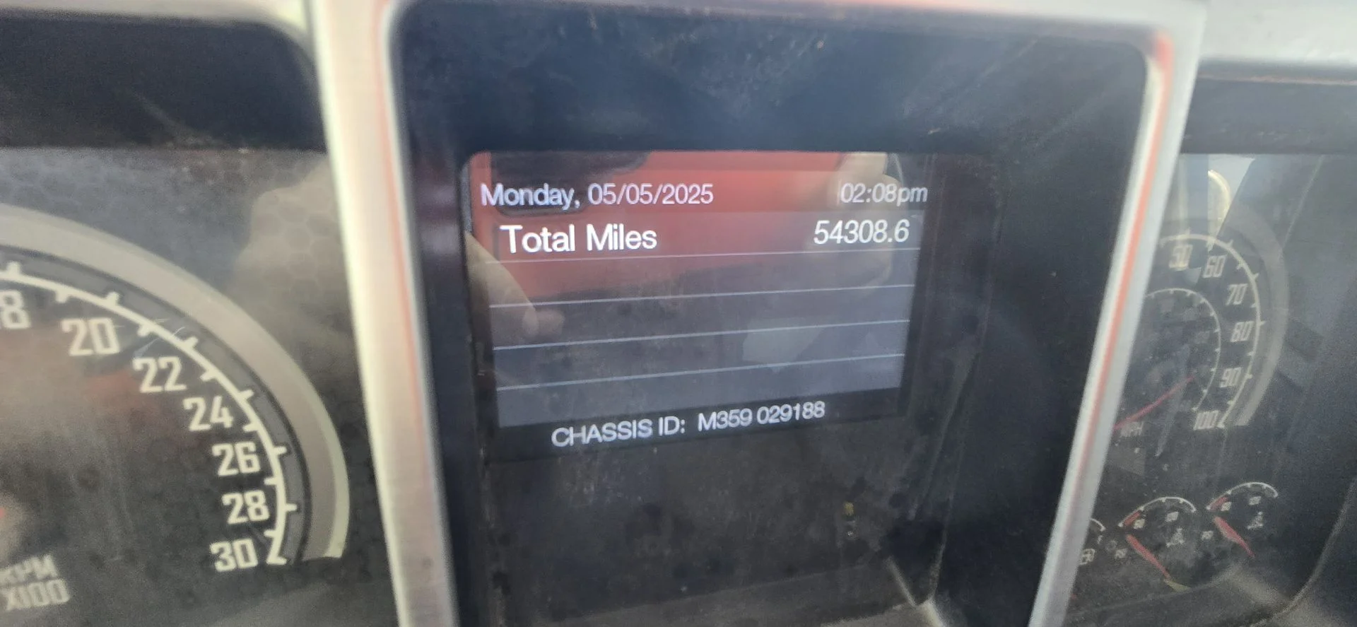 2023 Mack Granite - image 11