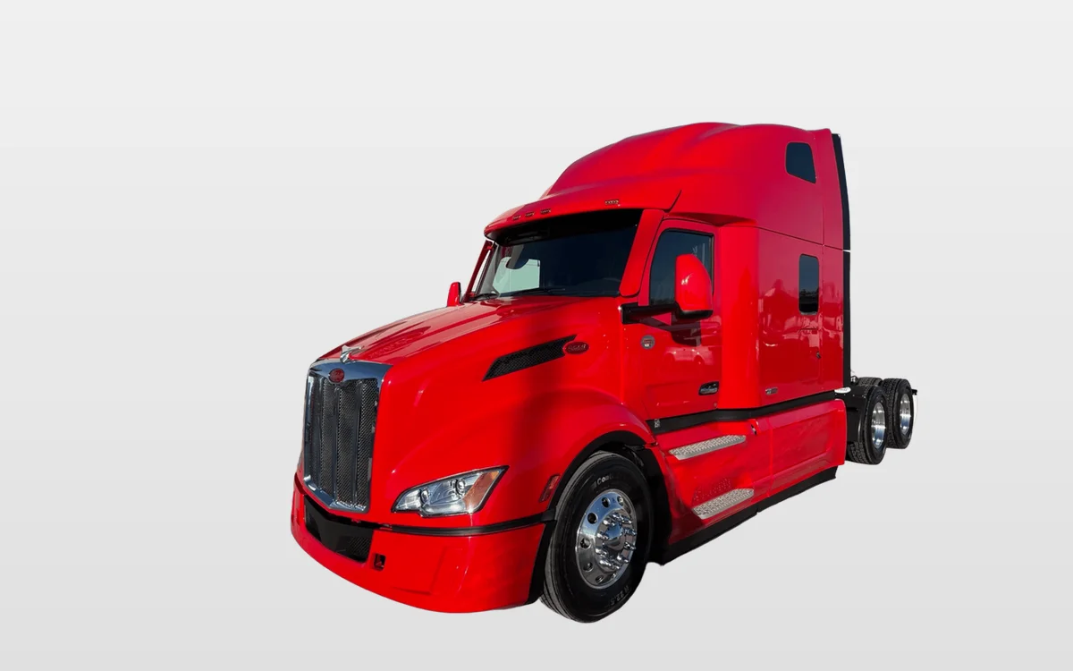 2027 PETERBILT 579 - image 1