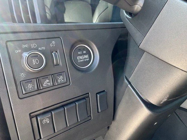 2027 Volvo VNL 860 in London, OH — photo 6