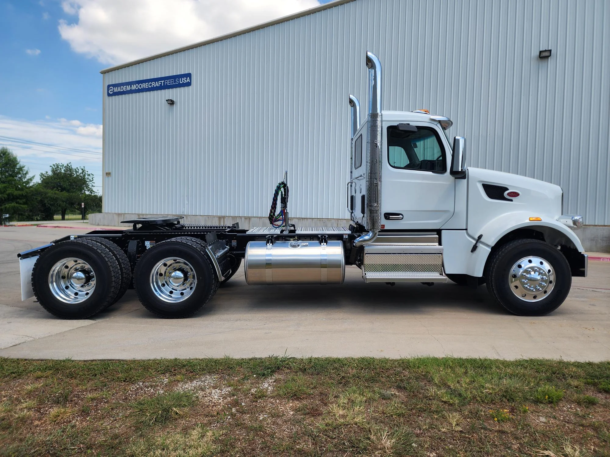 2026 Peterbilt 567 in Raleigh, NC — photo 4