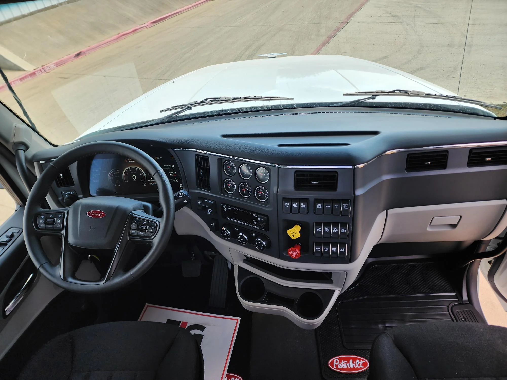 2026 Peterbilt 567 in Raleigh, NC — photo 10