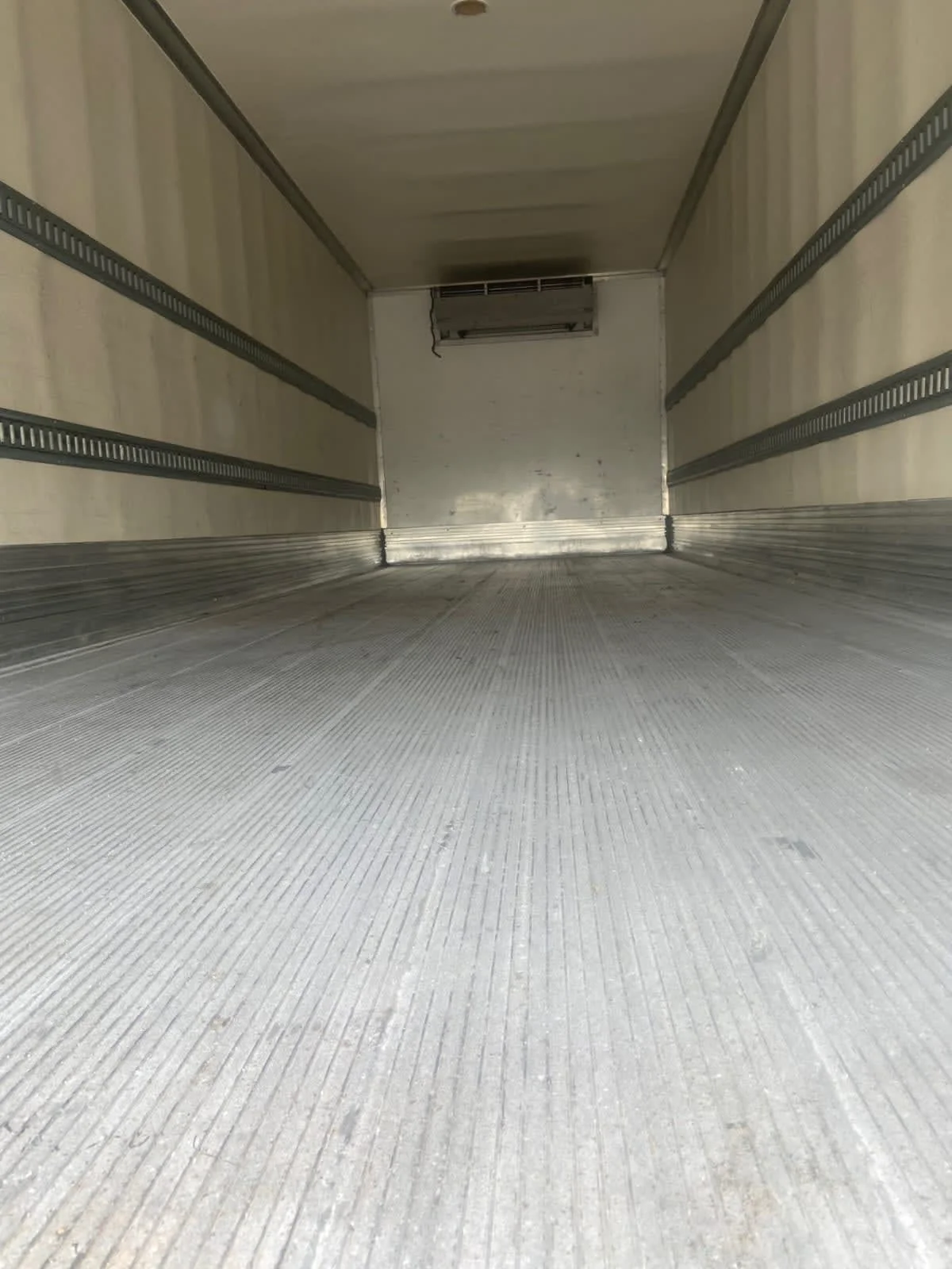 2019 Freightliner M2 106 in West Sacramento, CA — photo 9