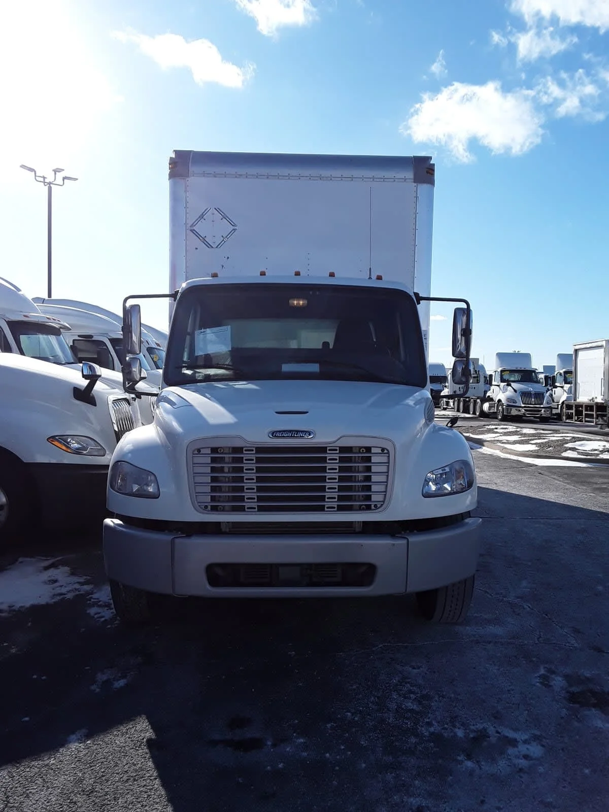 2019 Freightliner M2 106 in Bolingbrook, IL — photo 2