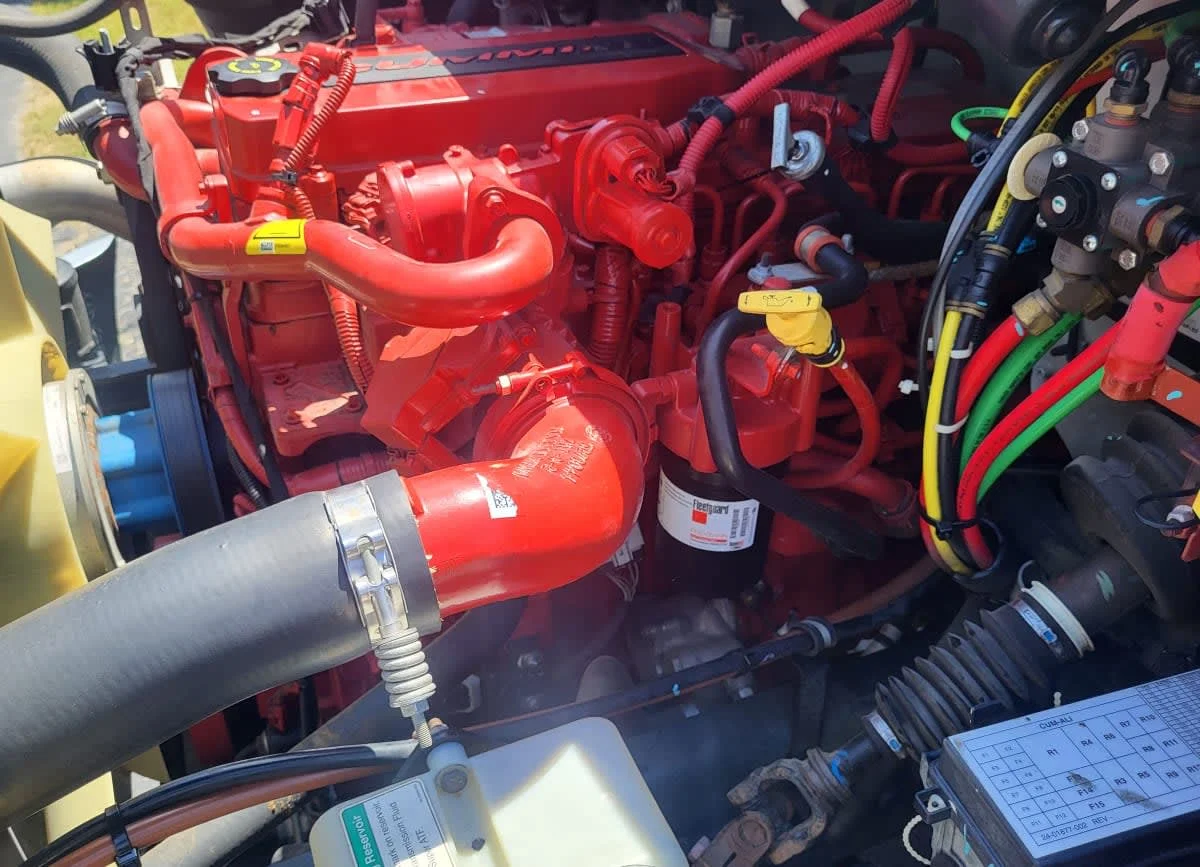 2020 Freightliner M2 106 - image 10