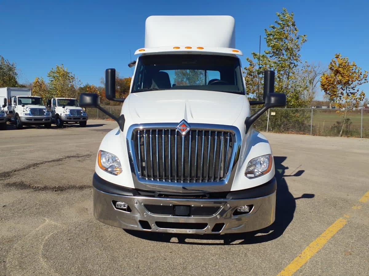 2019 International LT in Wayland, MI — photo 2