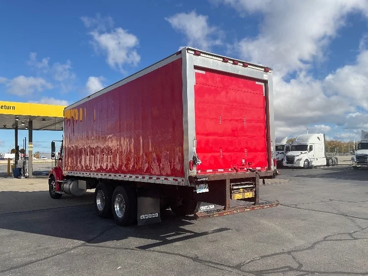 2019 Freightliner M2 112 in Chicago (Melrose Park), IL — photo 6