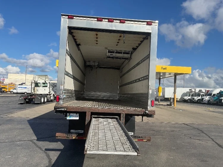 2019 Freightliner M2 112 in Chicago (Melrose Park), IL — photo 9