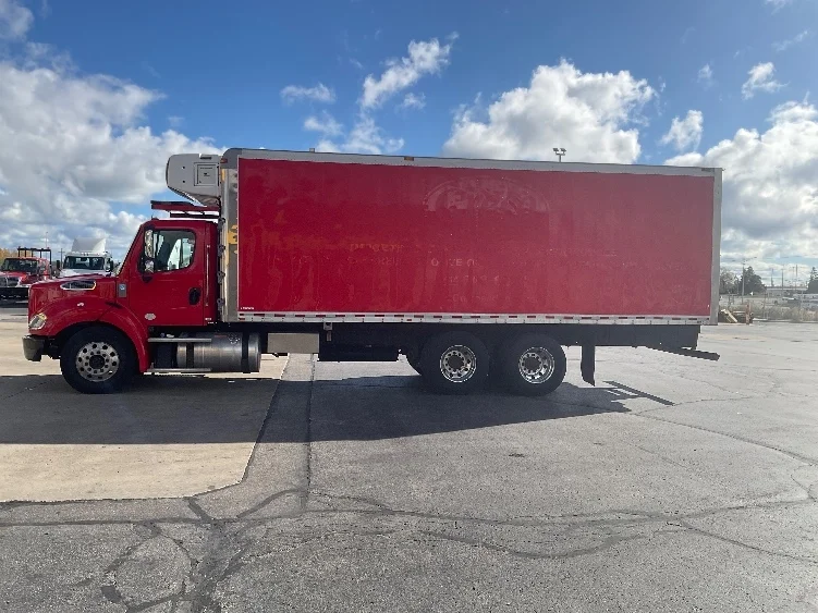 2019 Freightliner M2 112 in Chicago (Melrose Park), IL — photo 4