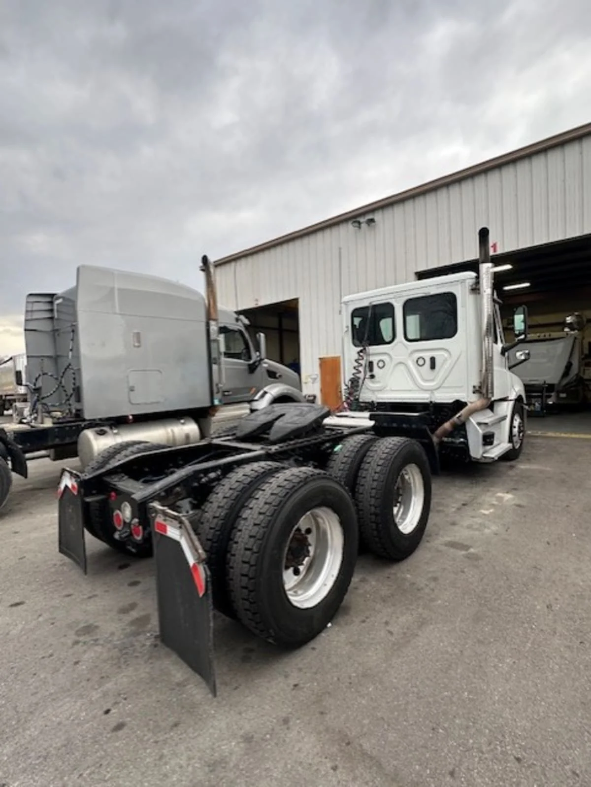 2021 Freightliner Cascadia in Converse, TX — photo 4
