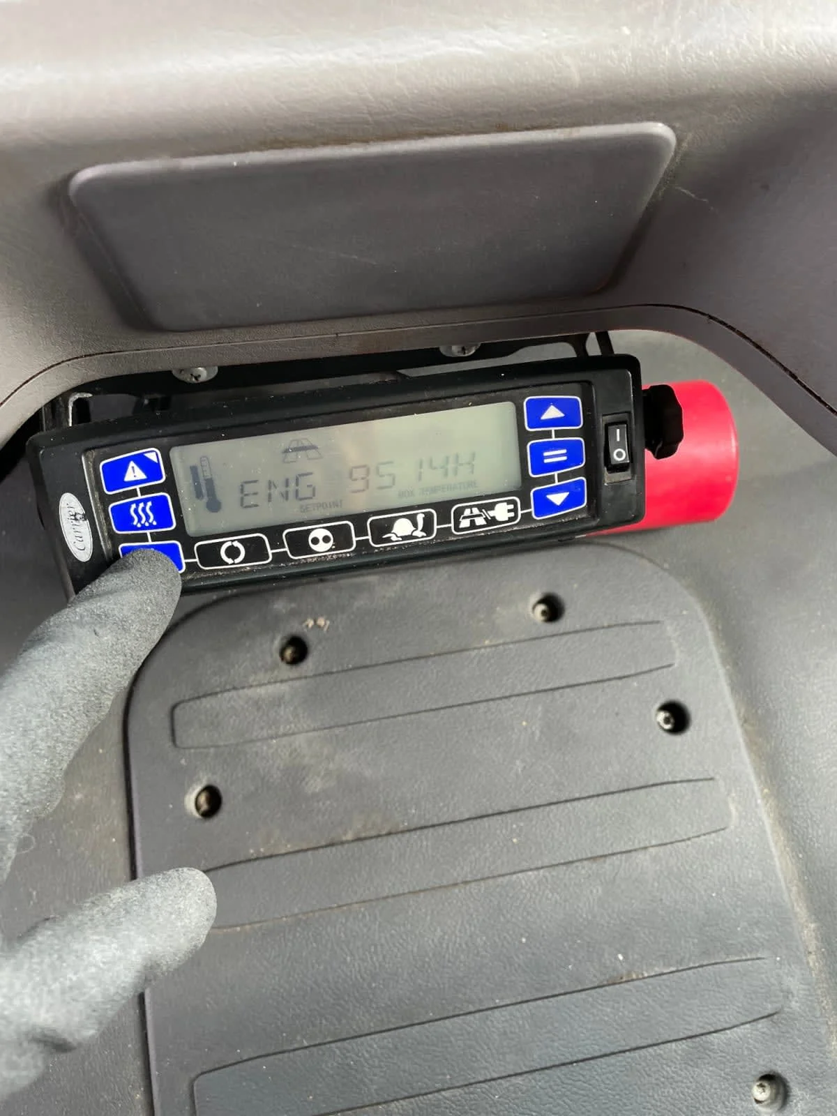 2018 Freightliner M2 106 - image 13