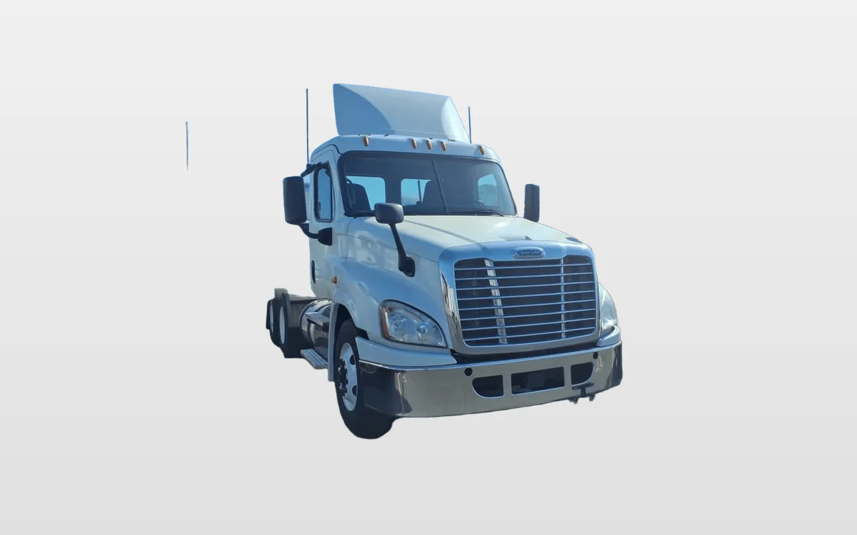 2018 Freightliner - image 1