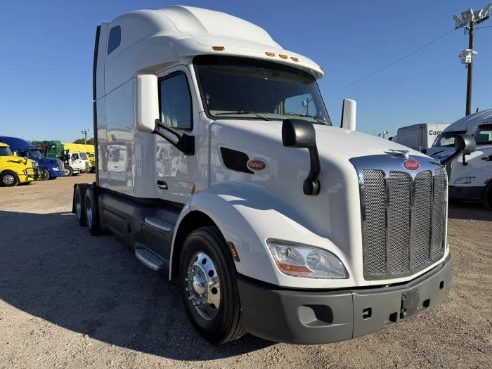 2021 Peterbilt 579 - image 41