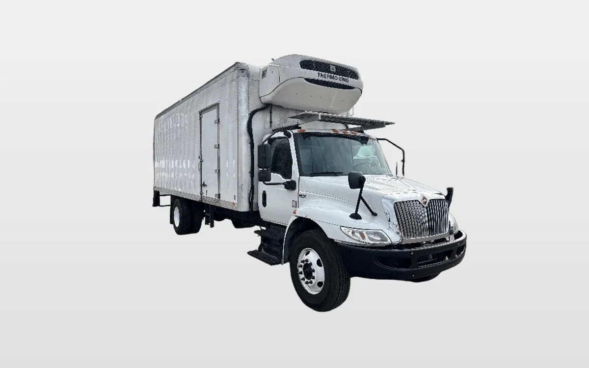 2020 International MV - image 1