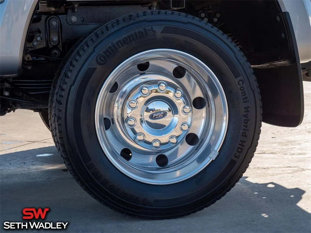 2022 Ford — photo 10