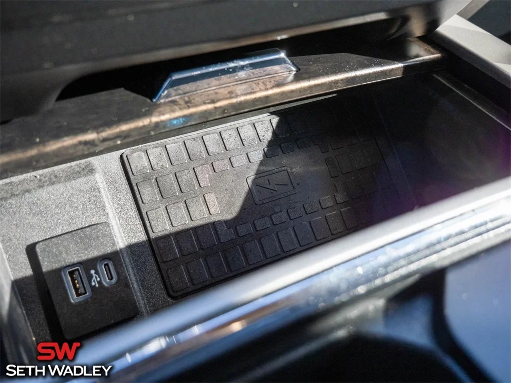 2022 Ford — photo 44